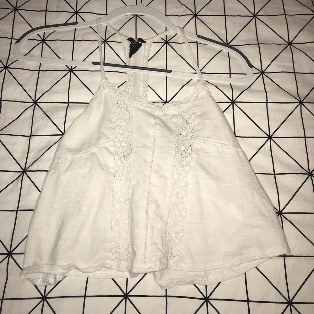Lacy crop top/ tank top!!